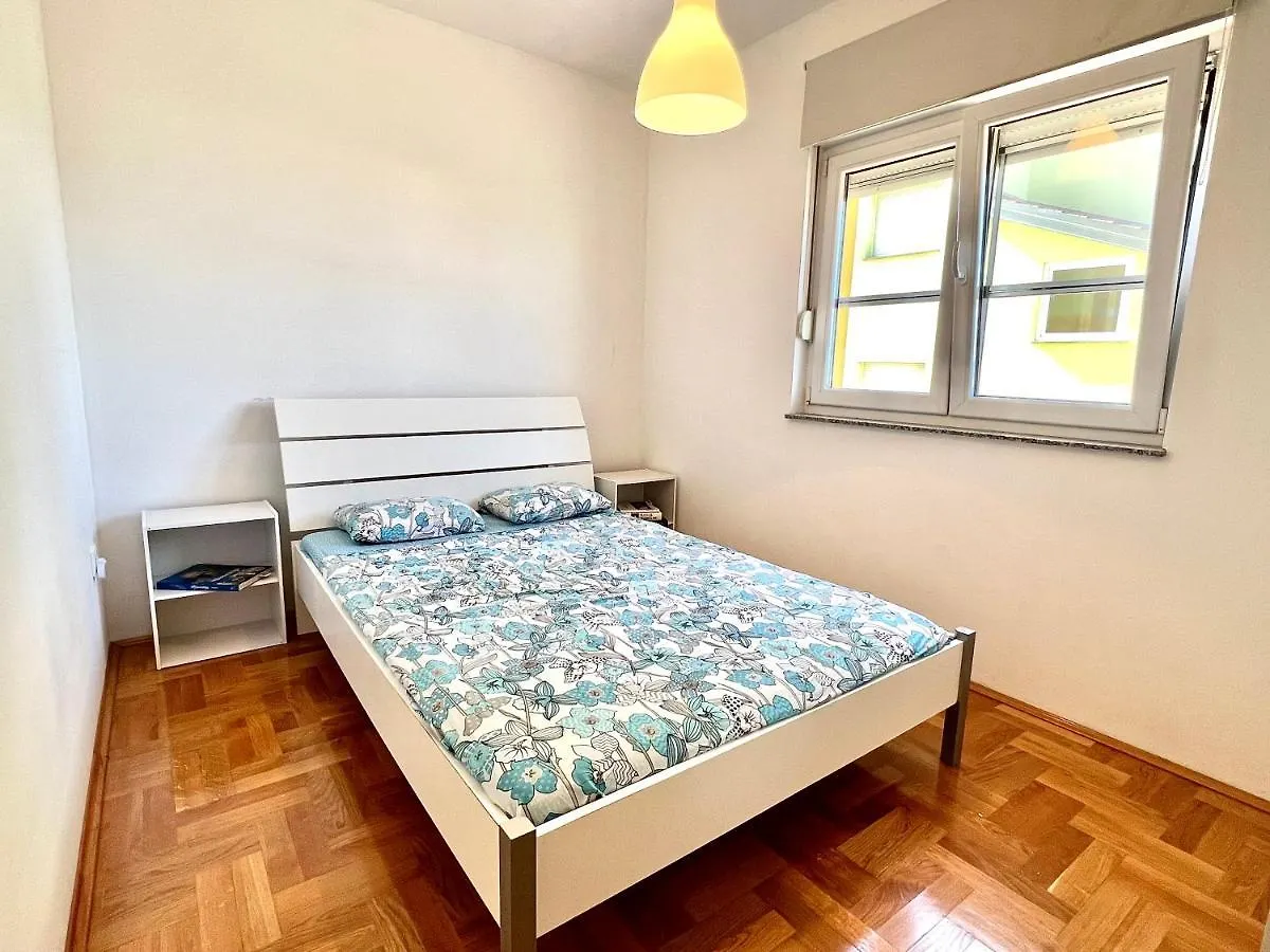 Apartment Aida Jadranovo